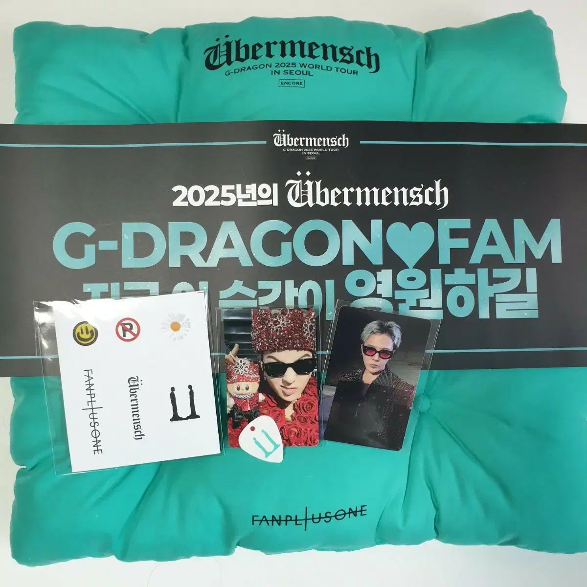 G-DRAGON ジードラゴン SEOUL ソウル 最後のコンサート 初コンサート 初コン トレカ スローガン クッション ギターピック フルセット