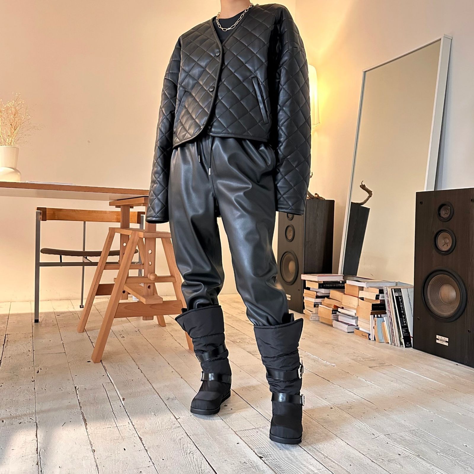  ツーウェイ ベルト付き ダウン ブーツ P 0025 UGG アグ コート ジャケット ニット ムートン カーディガン ワークブーツ ブーツ