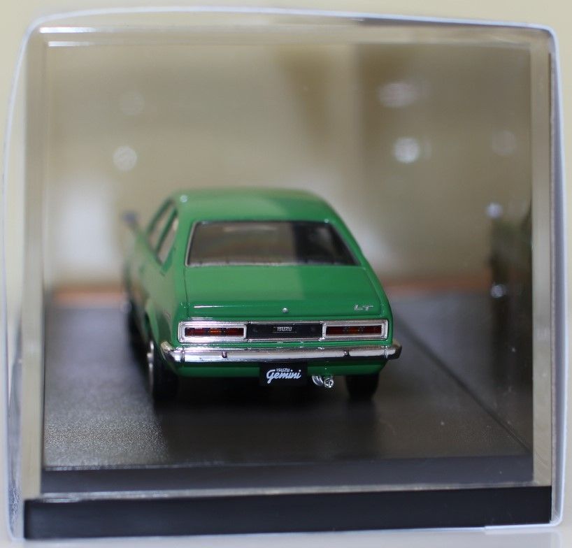 USED 1/43 国産名車プレミアムコレクション いすゞ ジェミニ (PF50ZHD