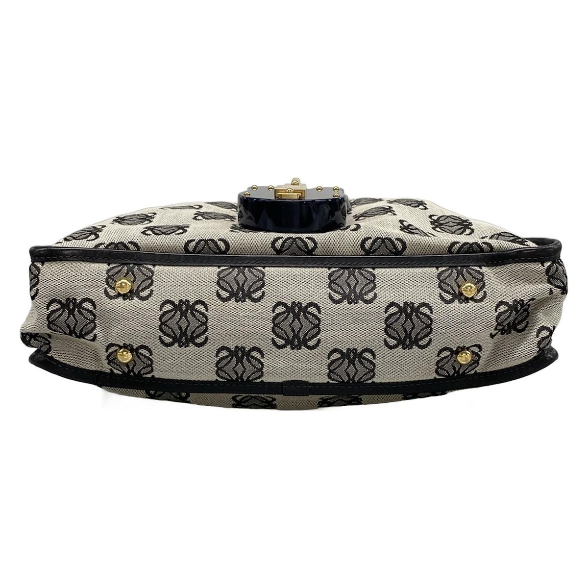  LOEWE ロエベ ショルダーバッグ アナグラム柄 357.84.983 アイボリー×黒 レザー ショルダーバッグ ショルダーバッグ