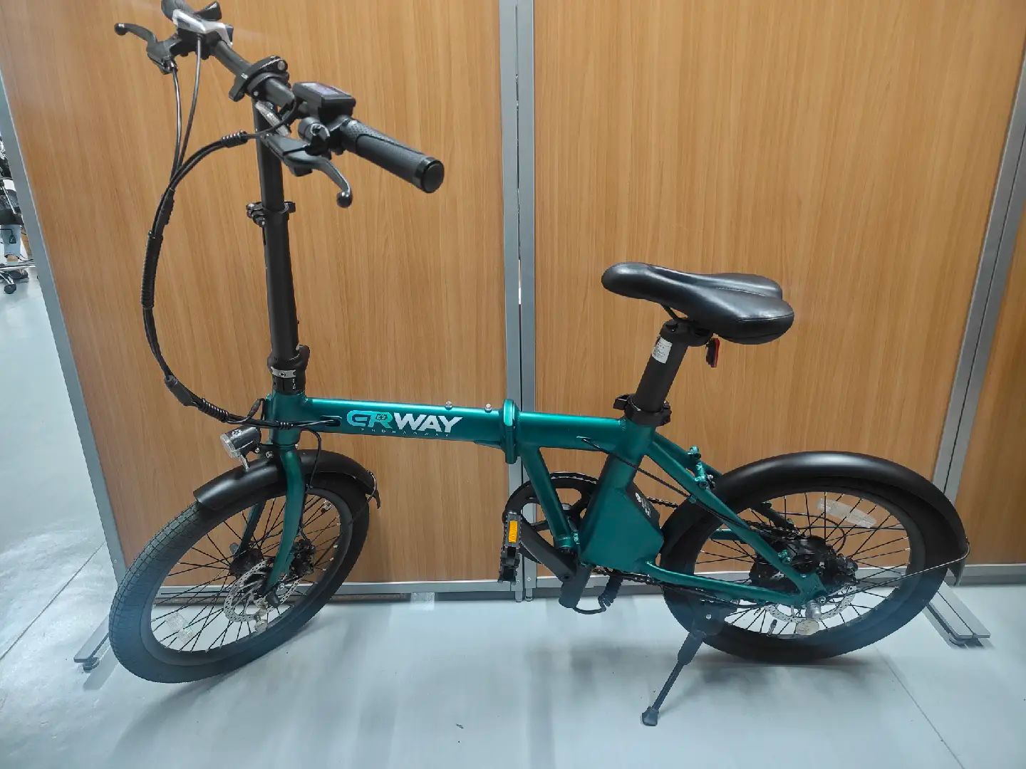 歳末SALE開催中！】電動アシスト自転車 ERWAY A01 グリーン - メルカリ