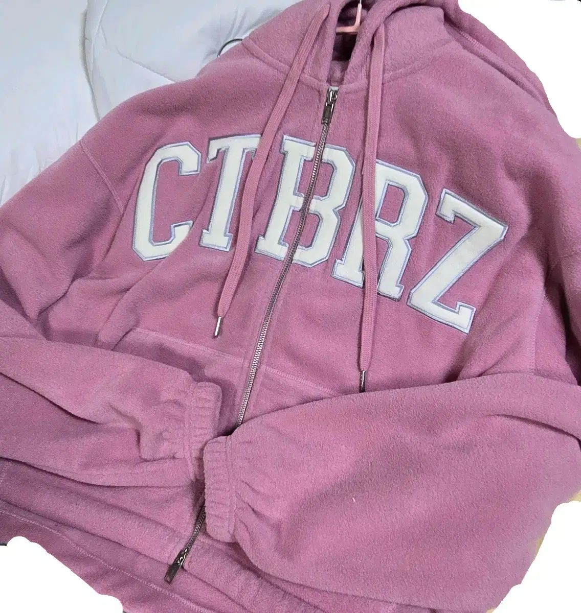シティブリーズ ポールフリース フードジップアップ Tシャツ ピンク s