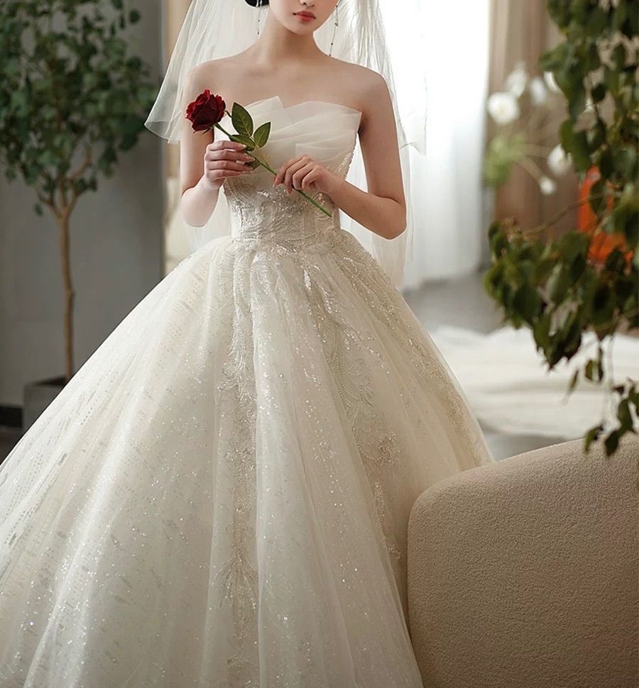 ウェディングドレス 結婚式 前撮り 二次会 韓国ドレス レース刺繍 ロングトレーン