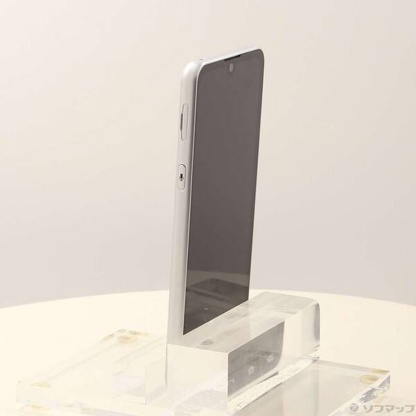 中古品〕 BASIO active 64GB シルバー SHG09 au SIMフリー【276