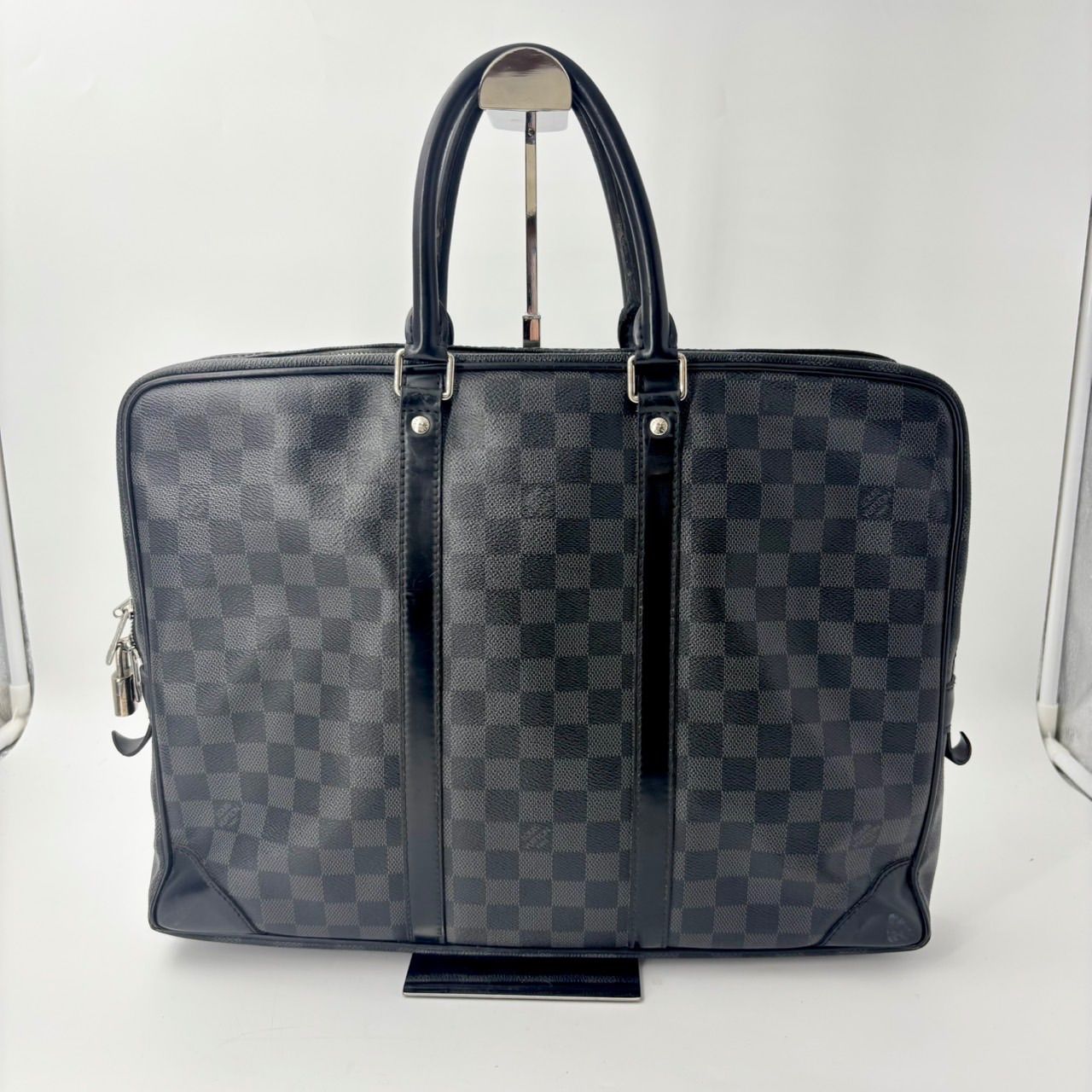 ルイヴィトン ダミエグラフィット ポルトドキュマンヴォワヤージュ メンズ 1525