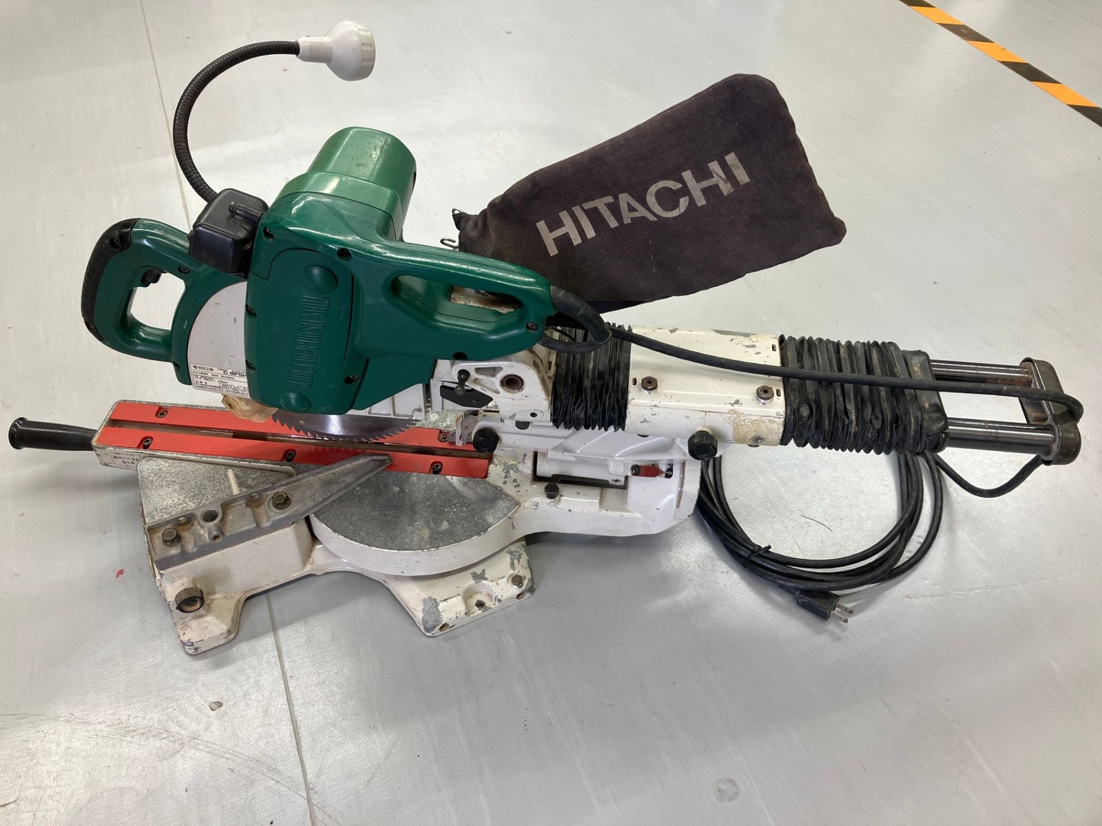 品 0936 日立工機 HiKOKI ハイコーキ 216㎜卓上スライドマルノコ C 8 FSH