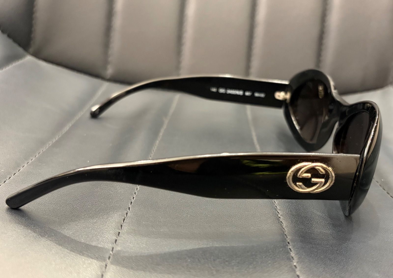 NA 05023 GUCCI グッチ サングラス GG 2400 N S ブラック