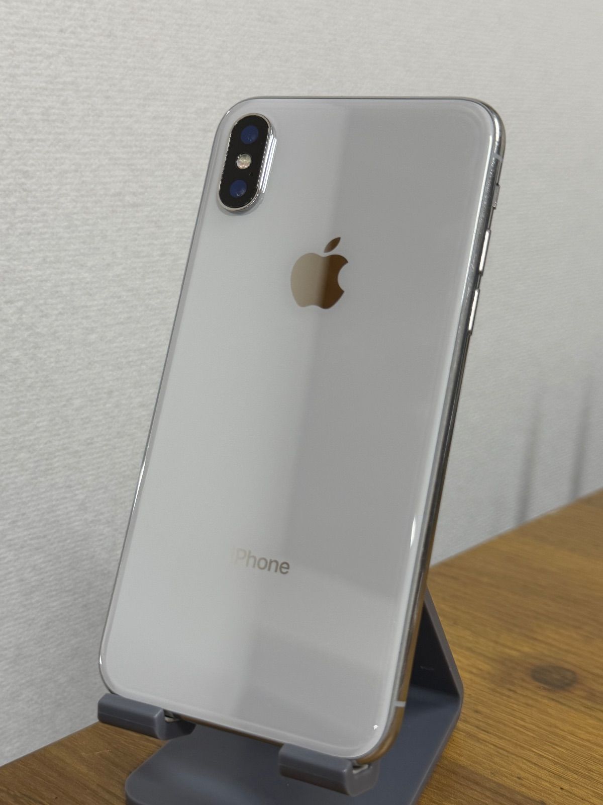 iPhone X 256GB シルバー SIMフリー 動作確認済 - メルカリ
