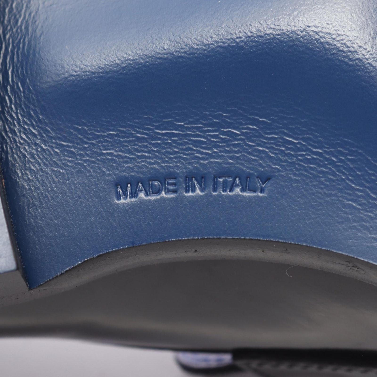 ローファー パテントレザー