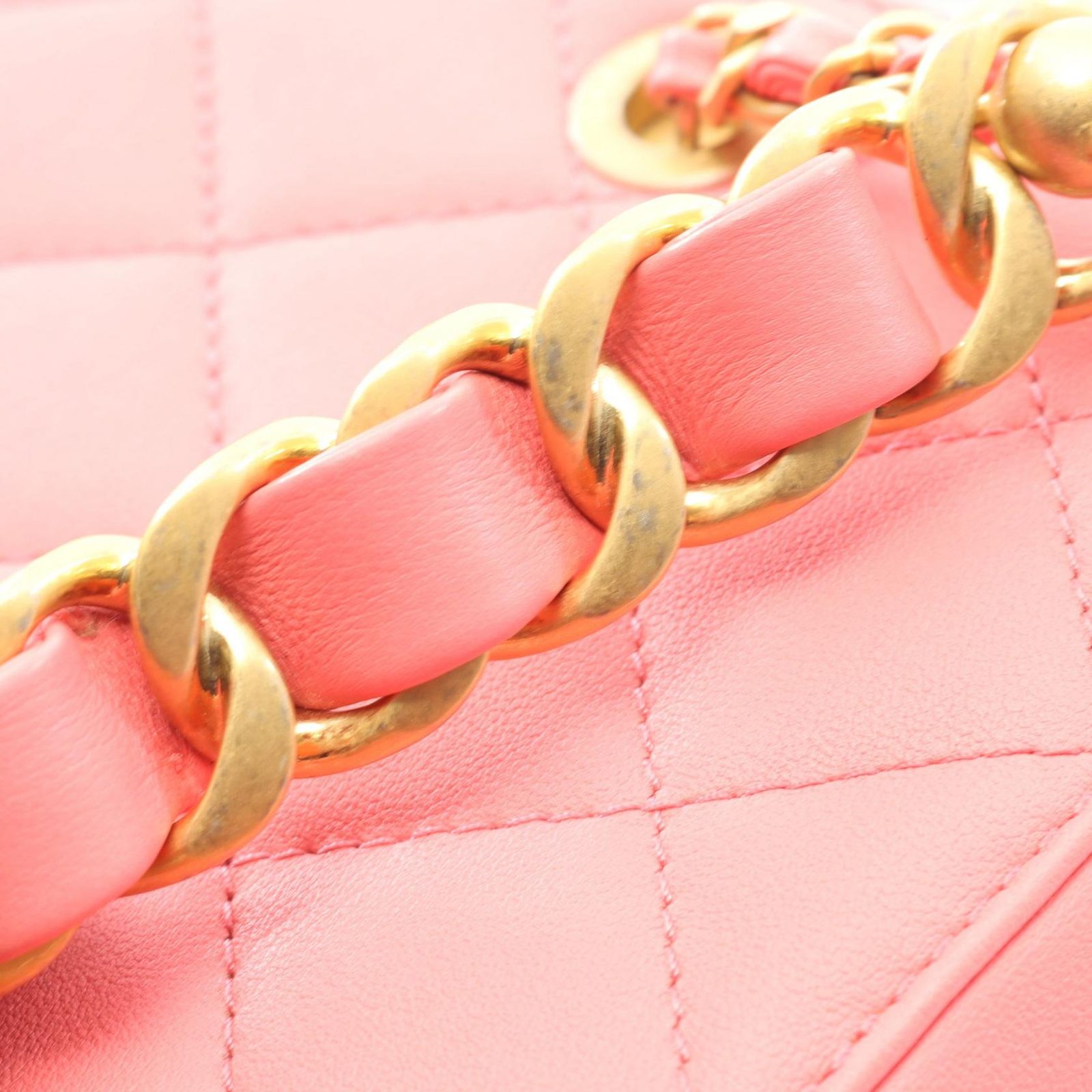 シャネル CHANEL ショルダーバッグ マトラッセ AS3228 ピンク