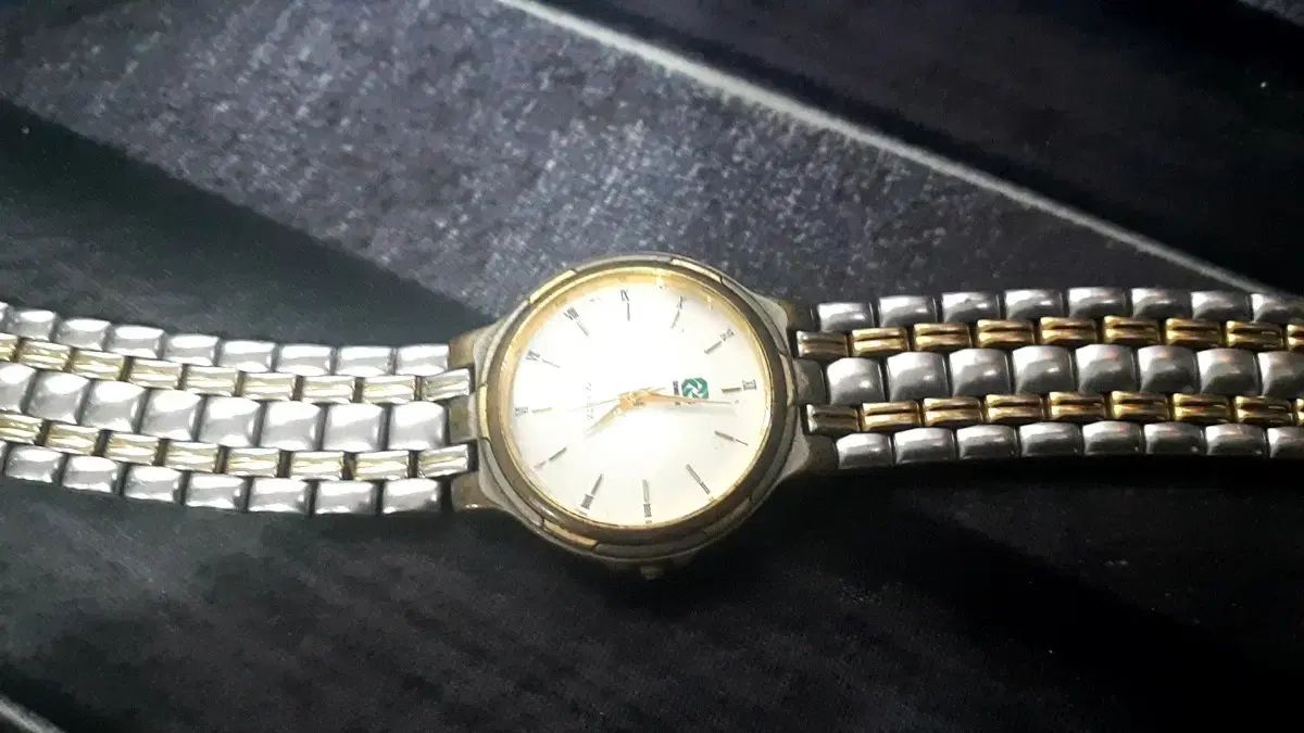 コインほど古びた時計収集 所蔵 古びた1984年刻印時計