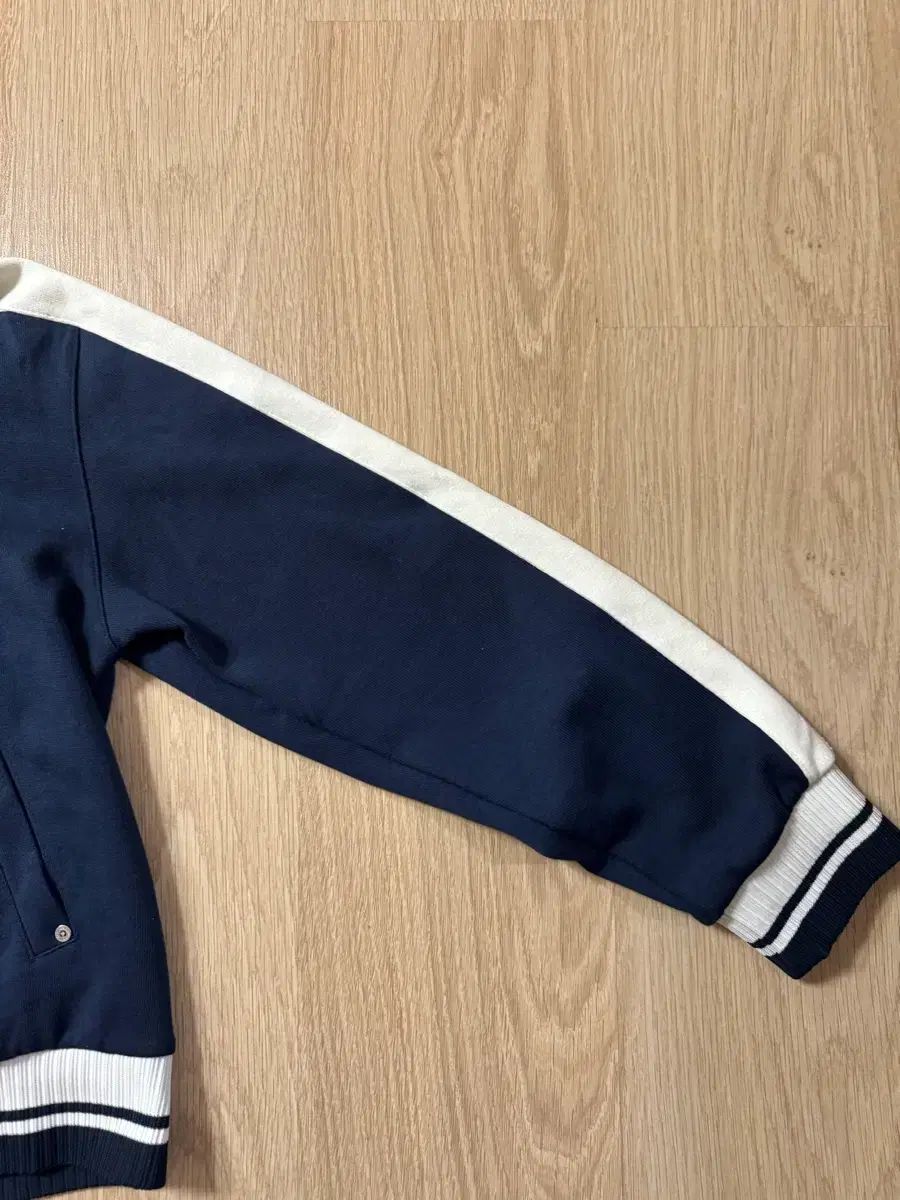 セタートラックジップアップジャケット ネイビー