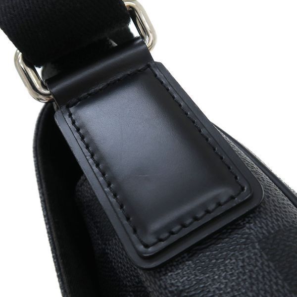 ヴィトン･ダミエグラフィット ディストリクトMM