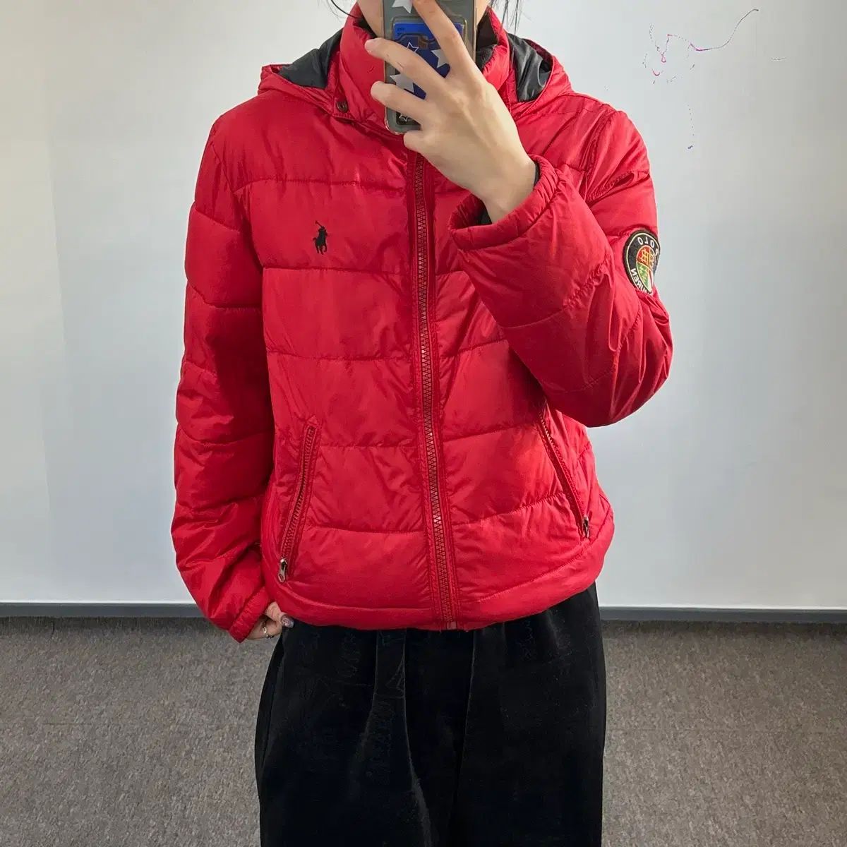 POLO ブラックポニー レッド ダウン