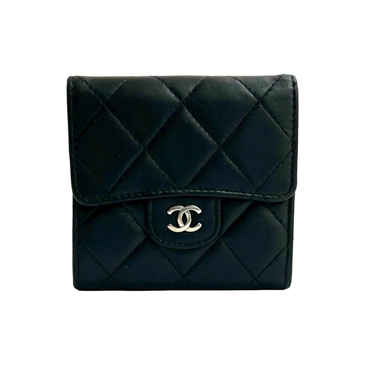 CHANEL シャネル ダブルホック式 タイムレスクラシック マトラッセ