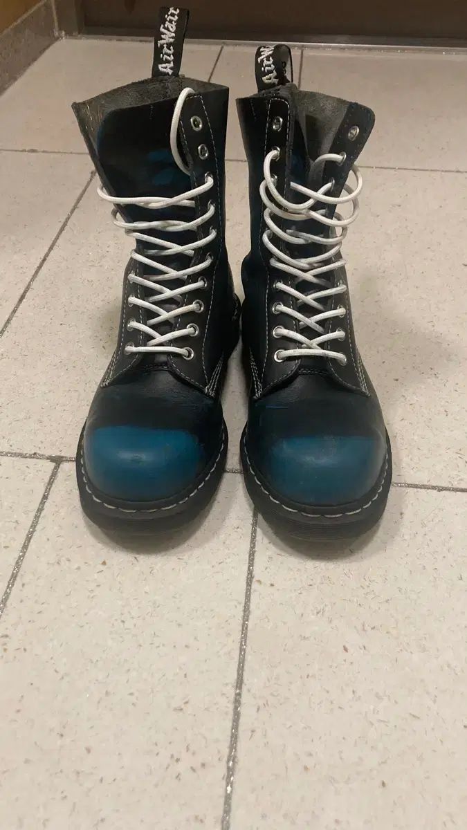 DR. MARTENS ドクターマーチン 1919