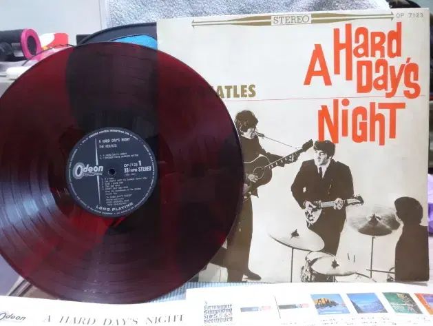 日本 LP The Beatles ー 1964 年 早い RED WAX