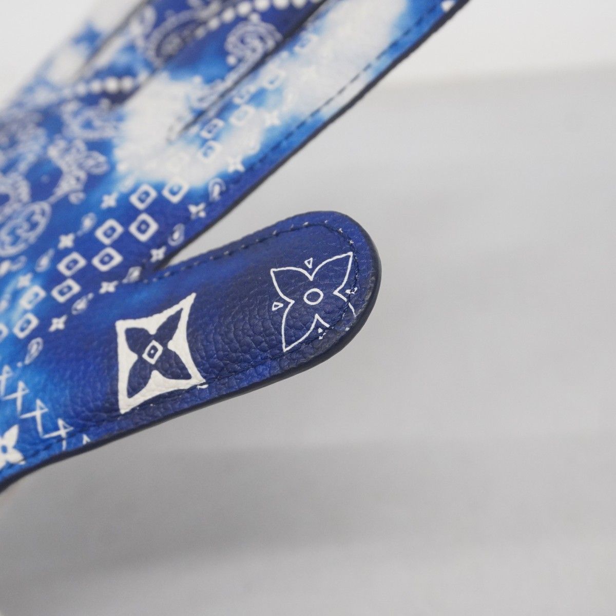  5 pc 3346 ルイヴィトン コインケース モノグラム バンダナ HIGH M 81410 ブルー ホワイト メンズ コインケース 小銭入れ 小物