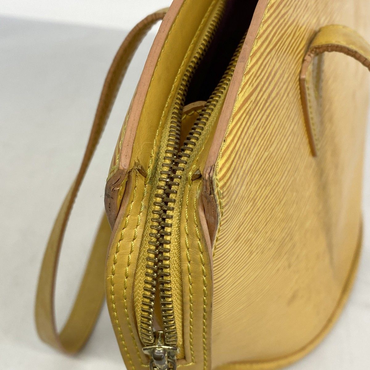 5pc3414】ルイヴィトン ショルダーバッグ エピ サンジャック