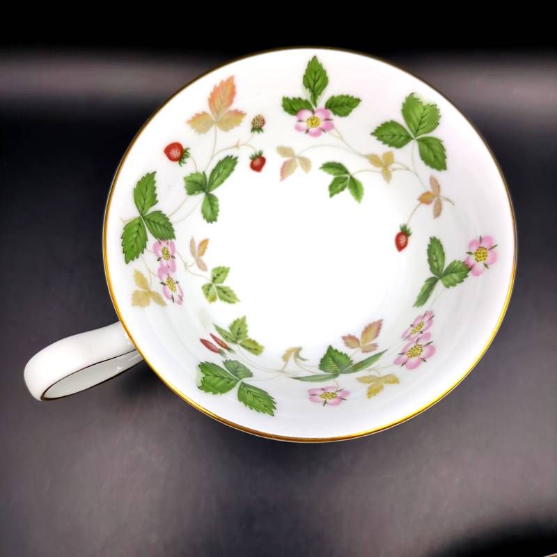 WEDGWOOD ワイルドストロベリー カップ＆ソーサー ピオニー 2客セット