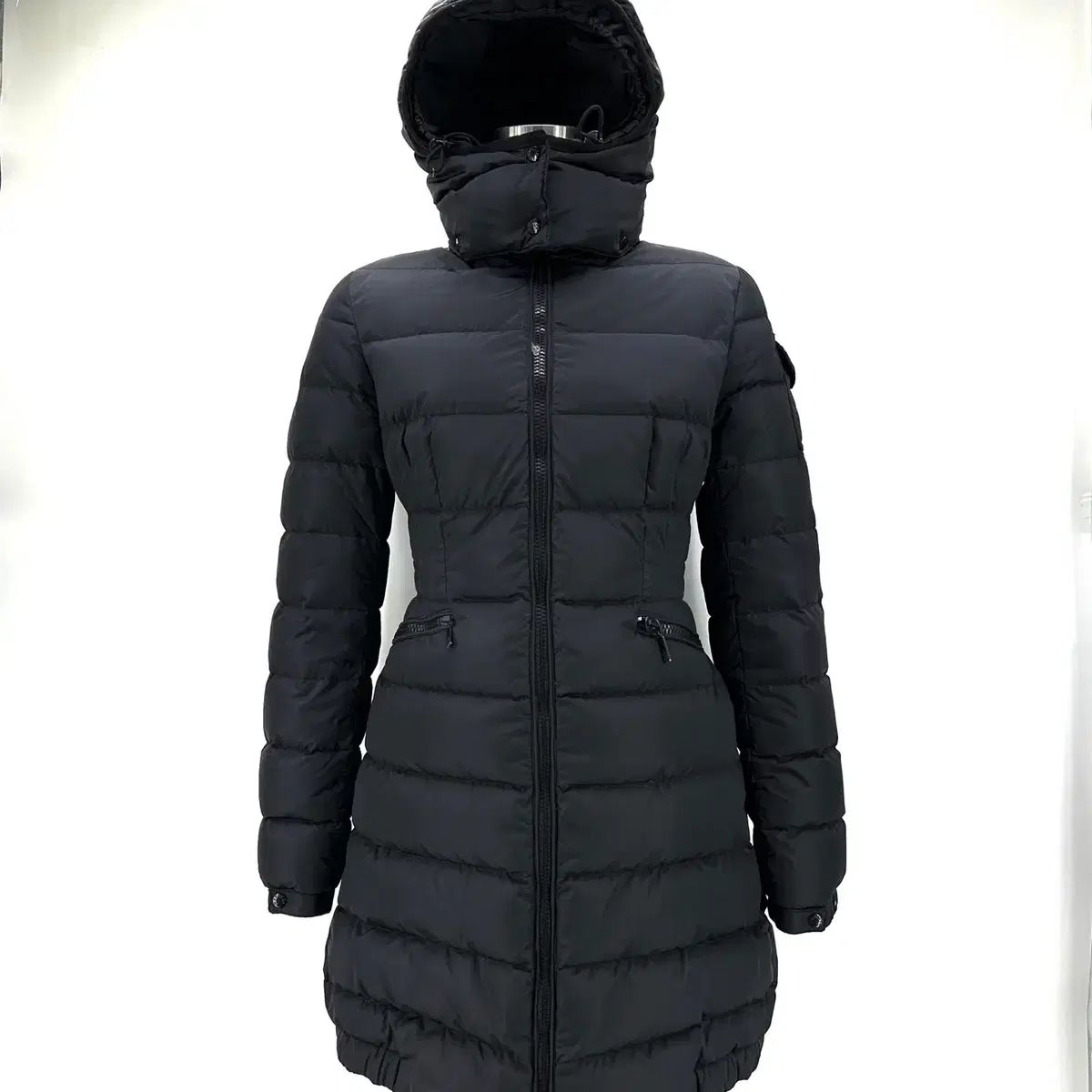 MONCLER モンクレール