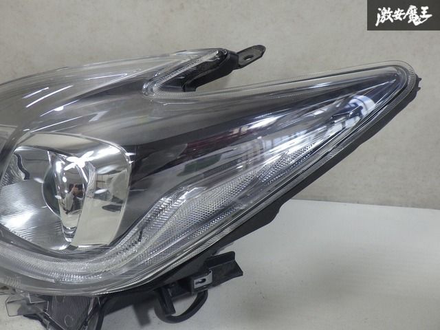 トヨタ プリウス 30 前期 LEDヘッドライト ヘッドランプ左右セット中古 