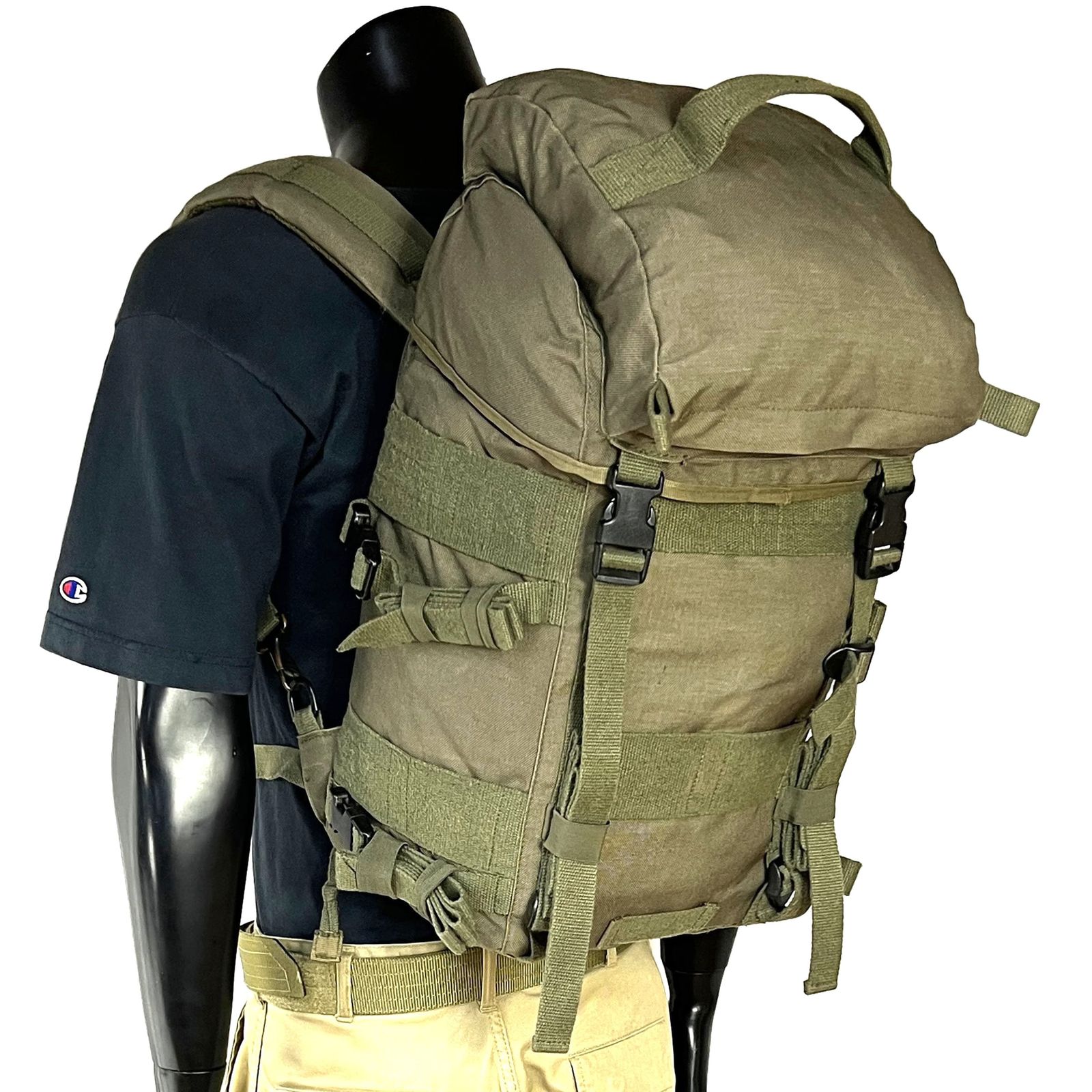 オーストリア軍放 バックパック KAZ 03 SMALL 25 L ナイロン製 オリーブドラブ 可