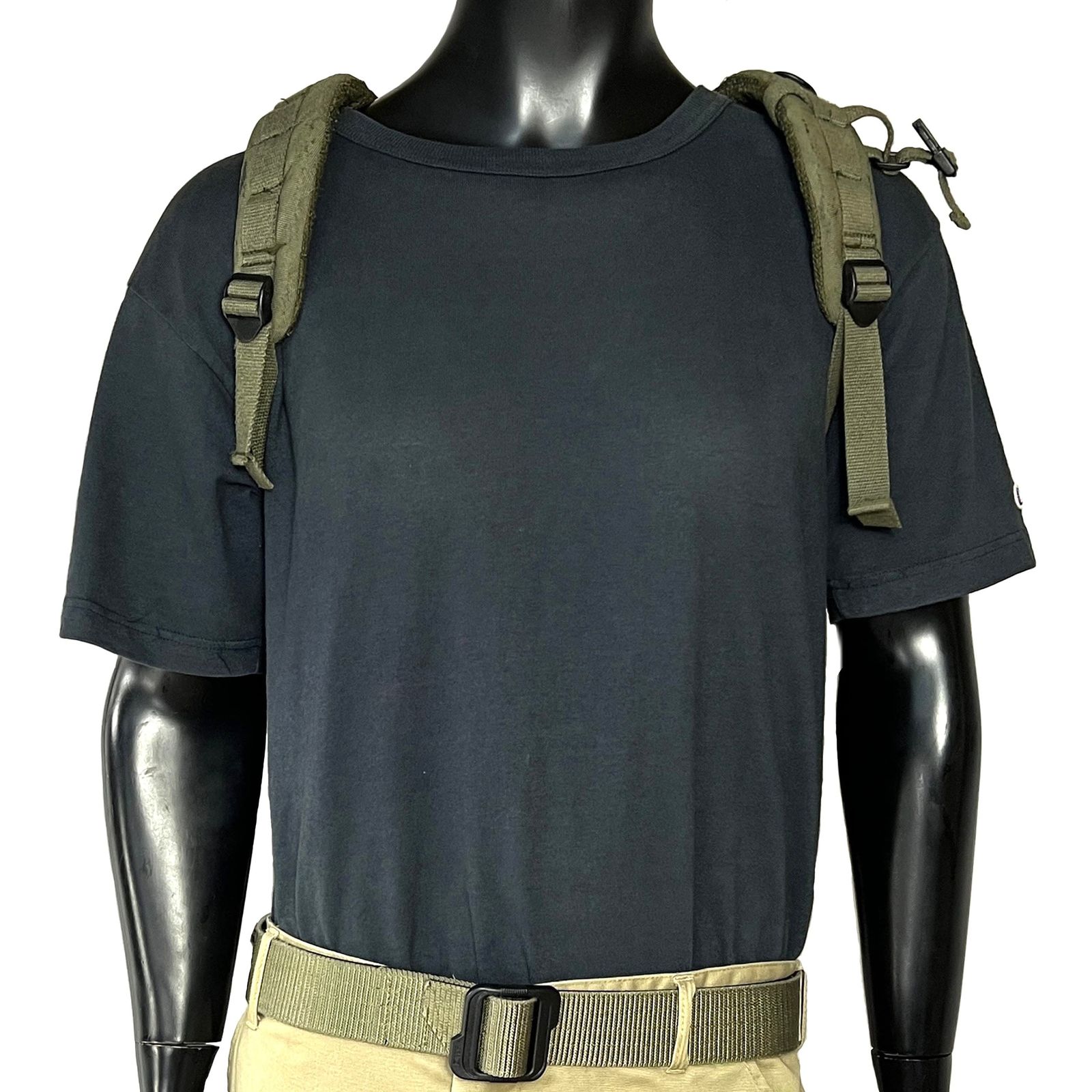 キャンプ、アウトドア用品 オーストリア軍放出品 バックパック KAZ 03