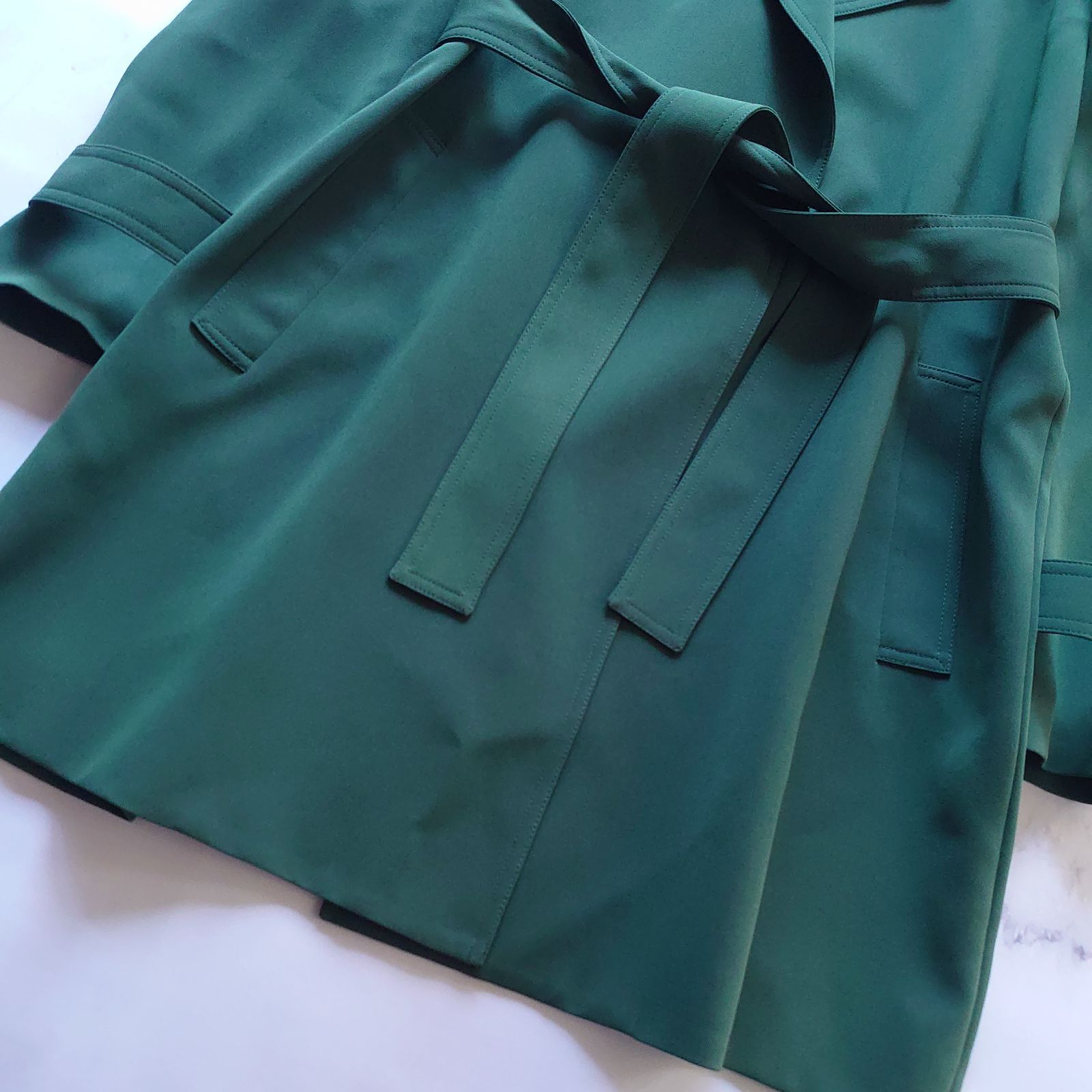 トレンチコート 緑