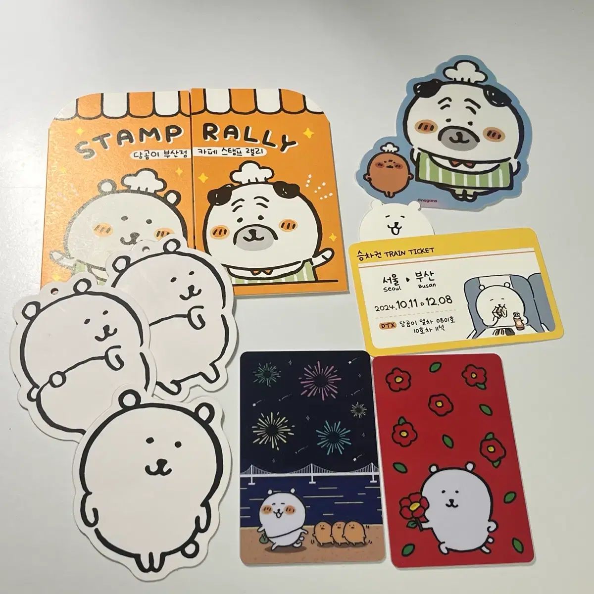 HOT 自分ツッコミくま ちいかわ Popable カフェ 特典 プサン 釜山 ナガノ ラッキードロー ラキドロ トレカ ステッカー その他