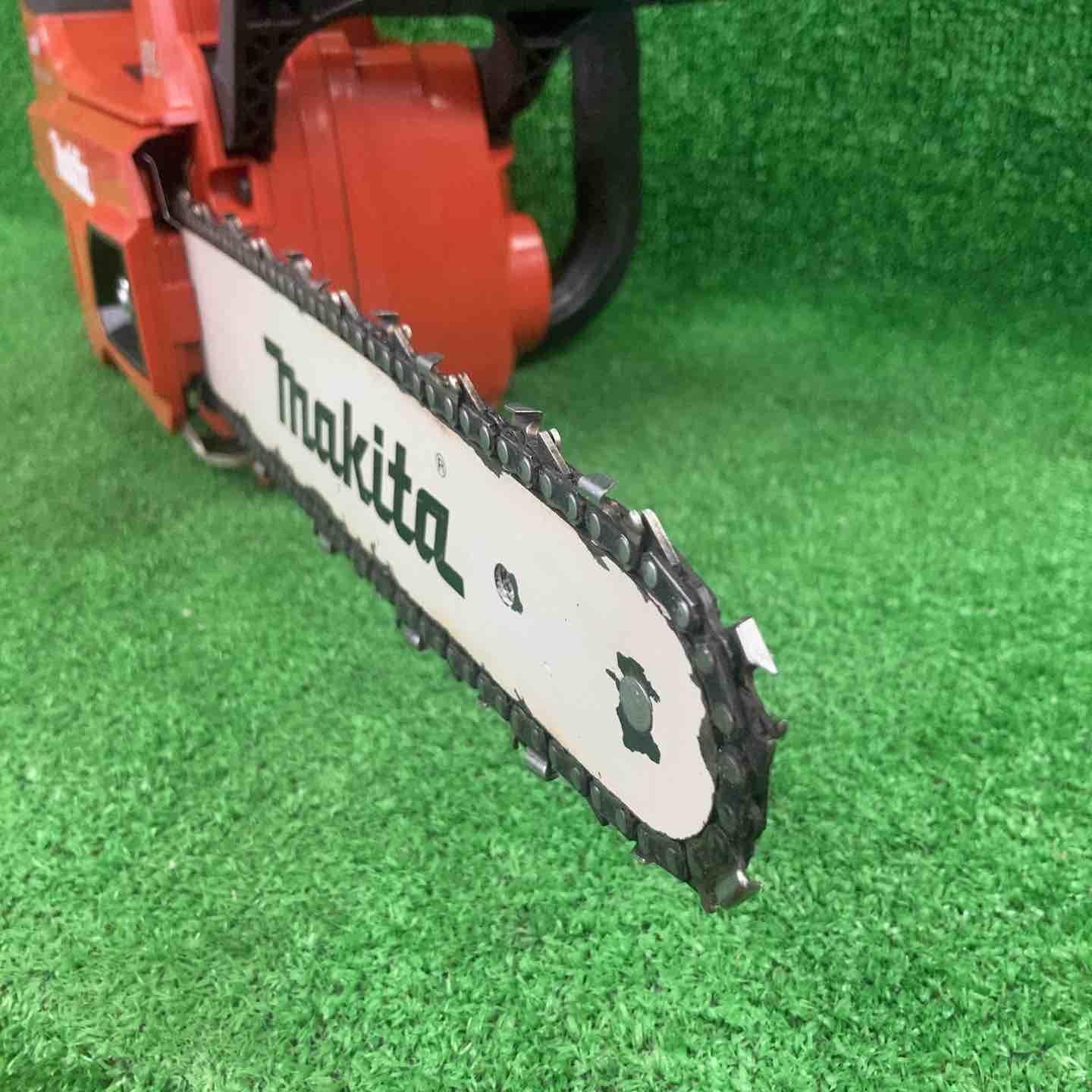 充電式チェンソー