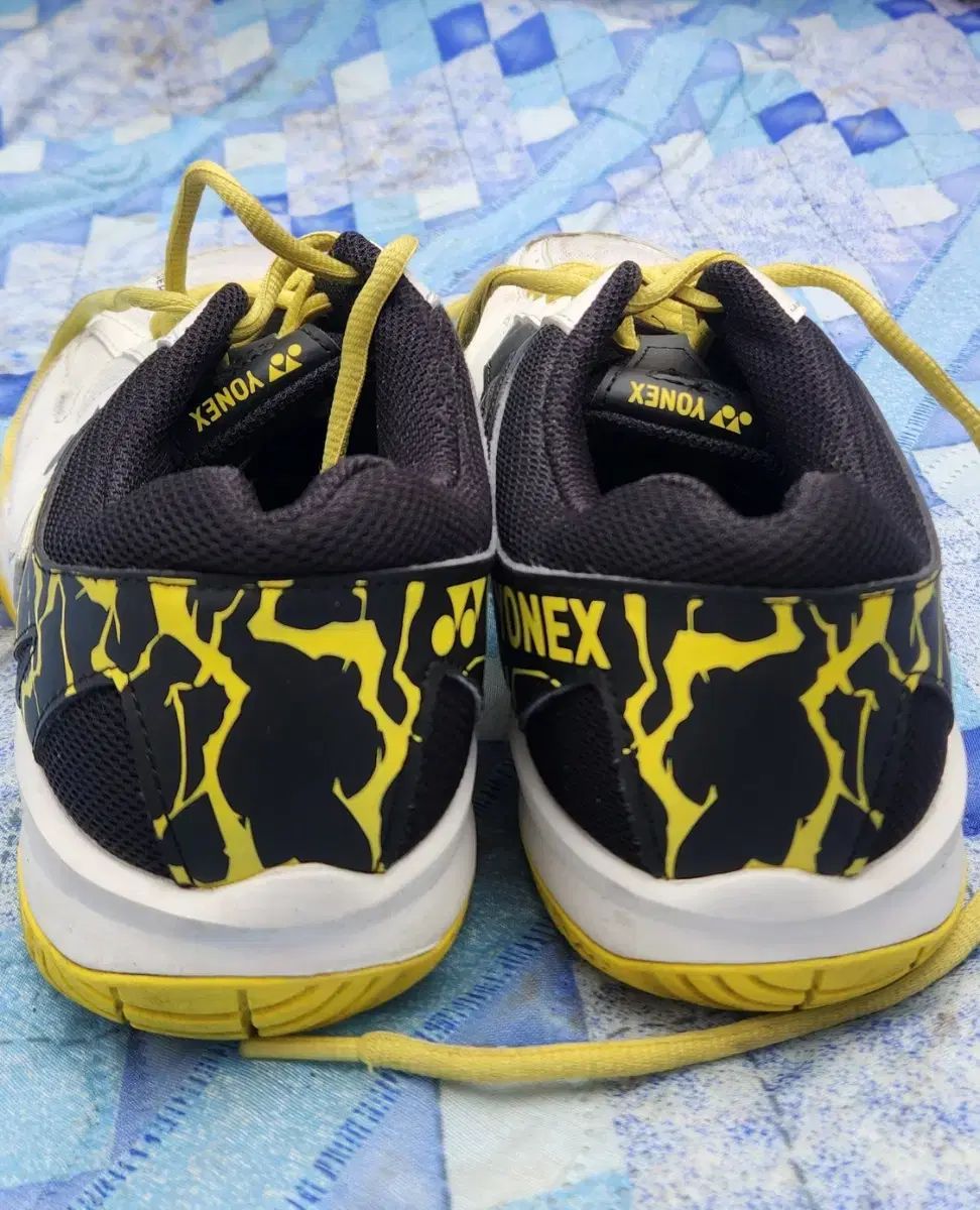  YONEX ヨネックス ストライダー レイ バドミントンシューズ 240 その他 バドミントン