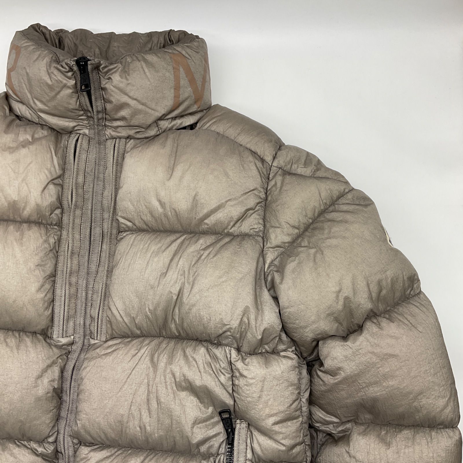 MONCLER モンクレール LONGUE SAISON CEVENNE セヴェンヌ ロゴワッペン