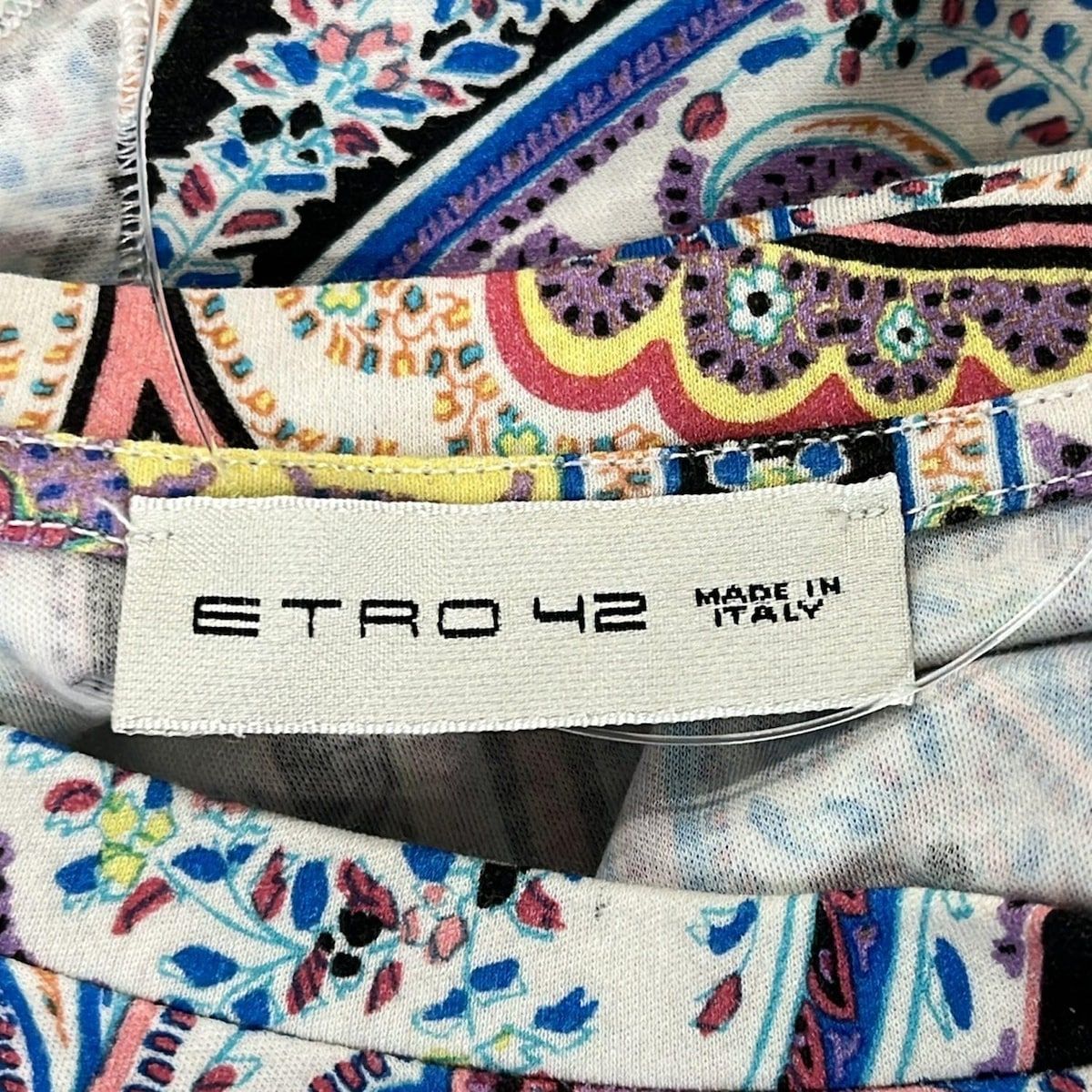ETRO(エトロ) ワンピース レディース美品 - 白×ブルー×マルチ