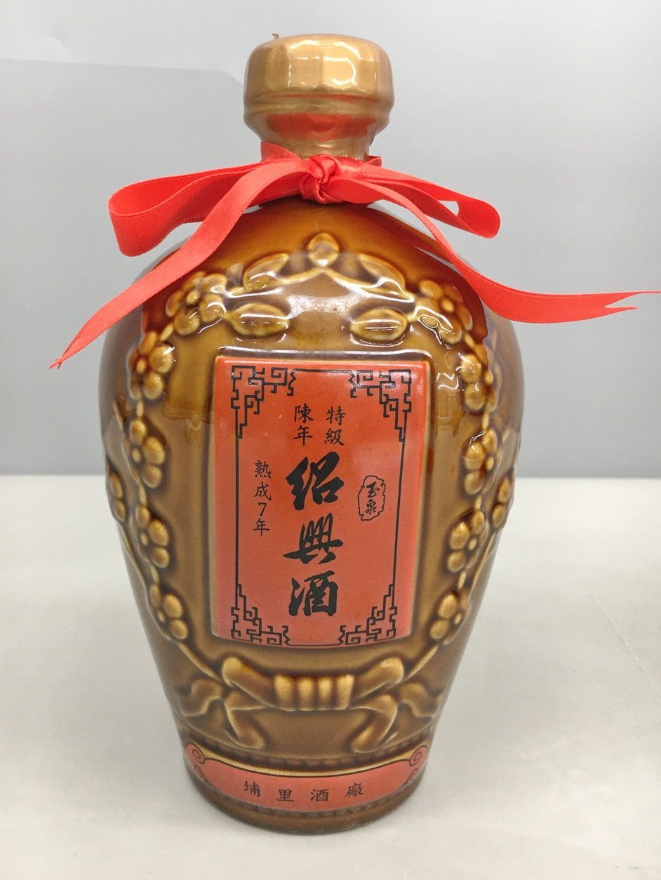 c*g様 ⭐️激レア⭐️箱付き　台湾独立50周年記念紹興酒　未開封品 玉泉特級陳年 紹興酒 1.2リットル 16.5度 中国 陶器製ボトル 箱付き