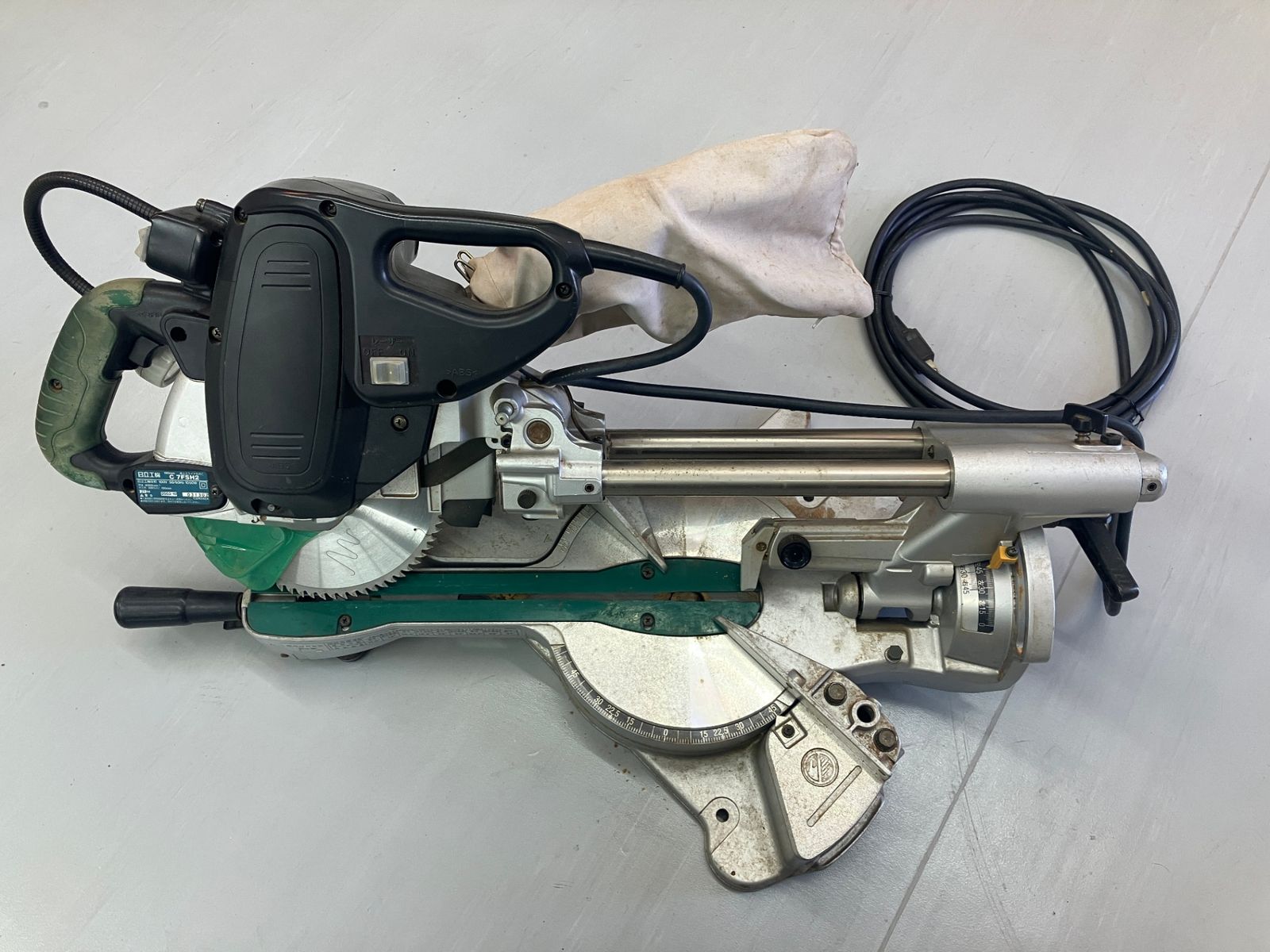 190㎜卓上スライド丸のこ