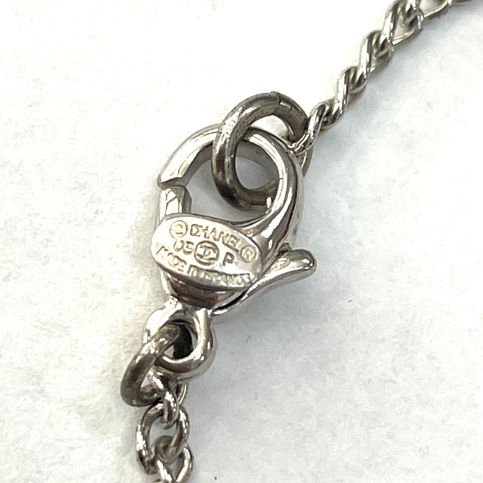 美品✨CHANEL ココ　パンチング　チャーム　シルバー　03P 美品✨CHANEL ココ パンチング チャーム シルバー 03P 【公式通販】