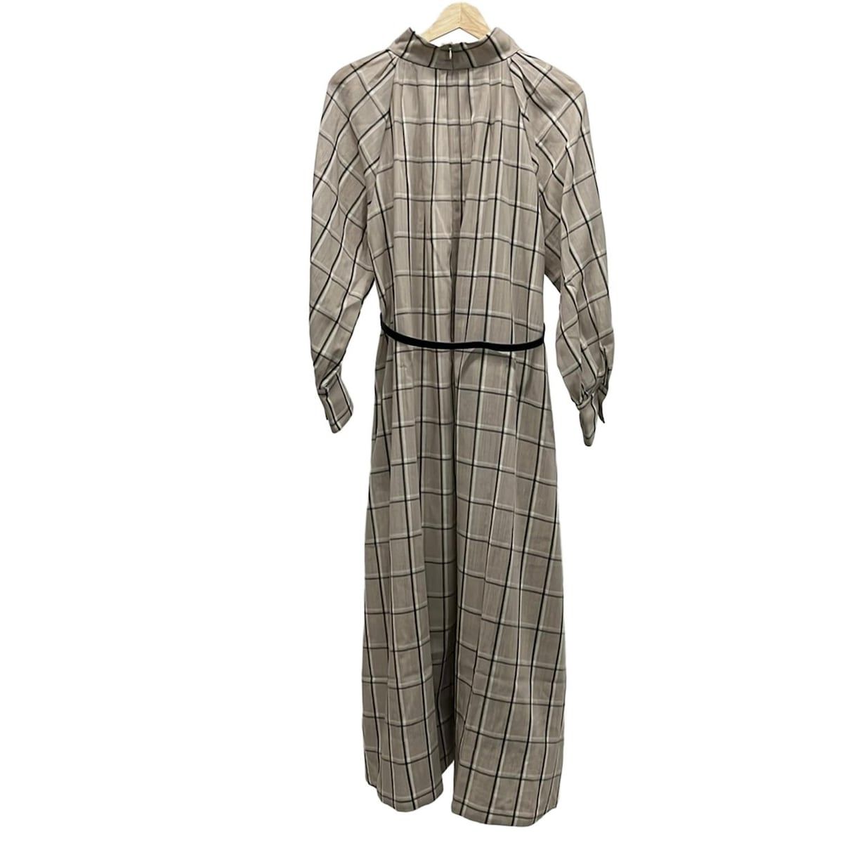 エブール　ワンピース　38 白 ebure(エブール) ワンピース サイズ38 M レディース - 白×グリーン