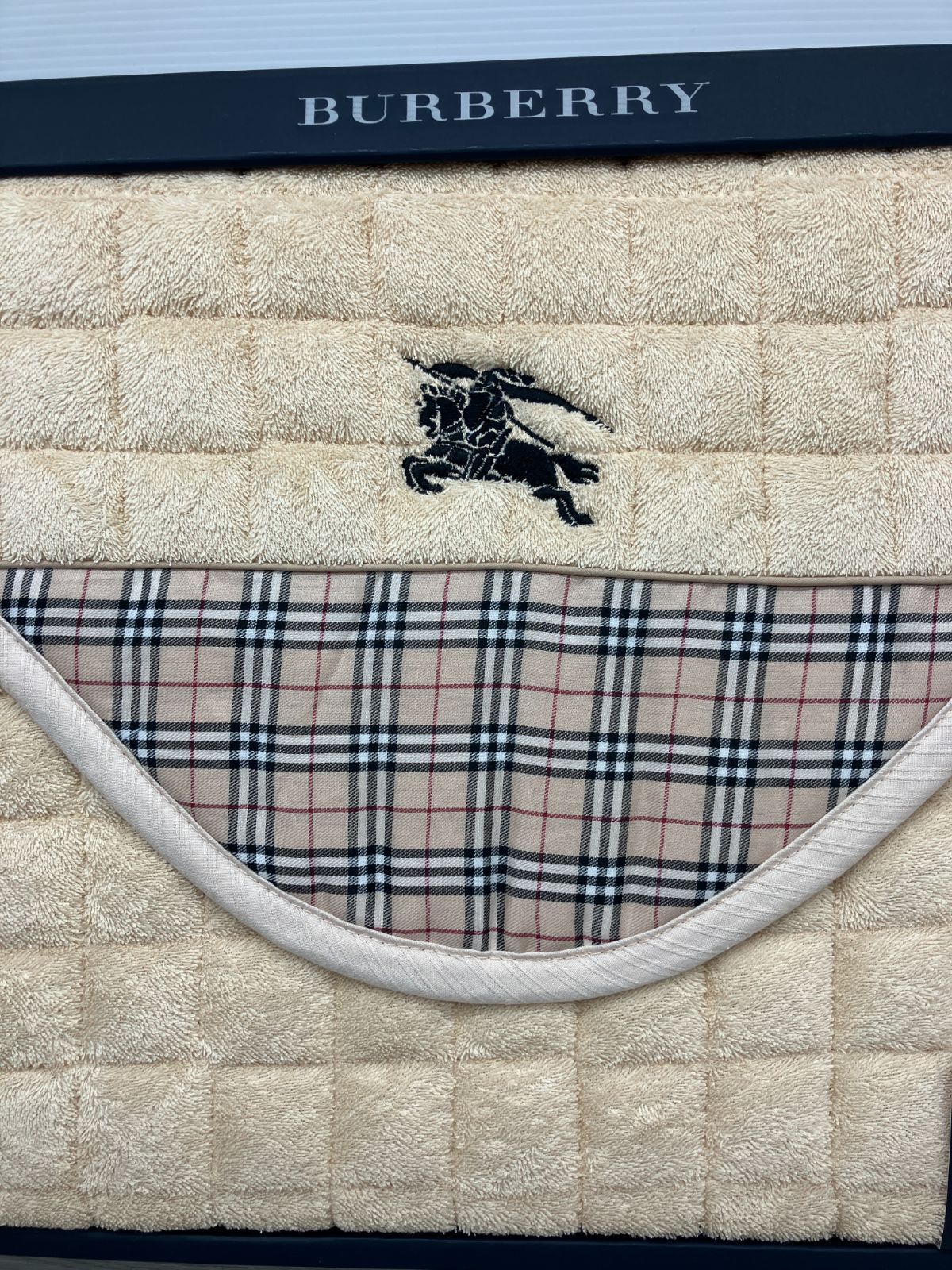 未使用品】BURBERRY パッドシーツ ノバチェック (C12-94) T - メルカリ