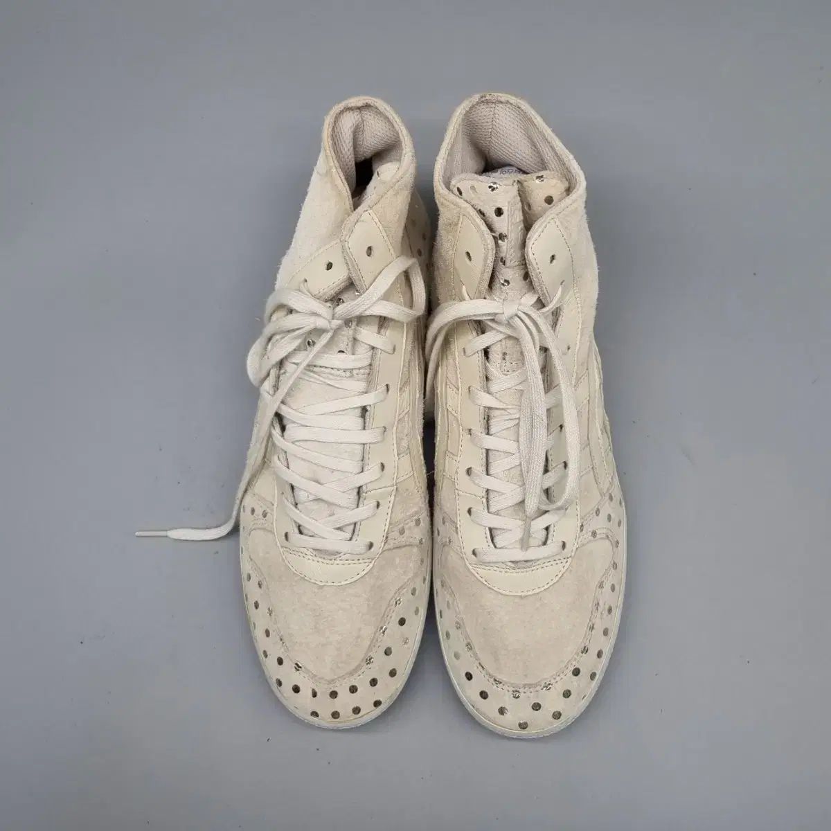 オニツカタイガー コートハナ ミッド 24.5