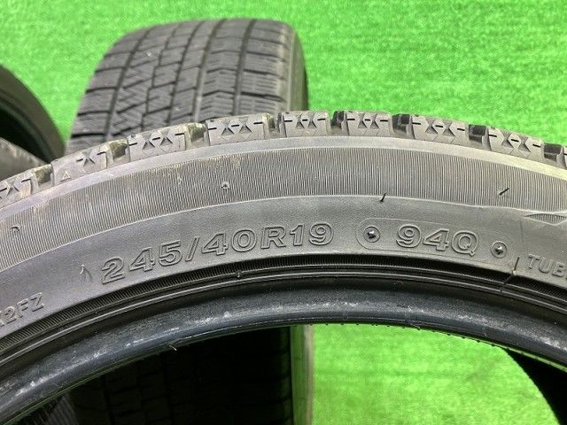  スタッドレス ブリヂストン ブリザックVRX 2 245 40 R 19 4本 6ミリ 2020年 19インチ スタッドレス