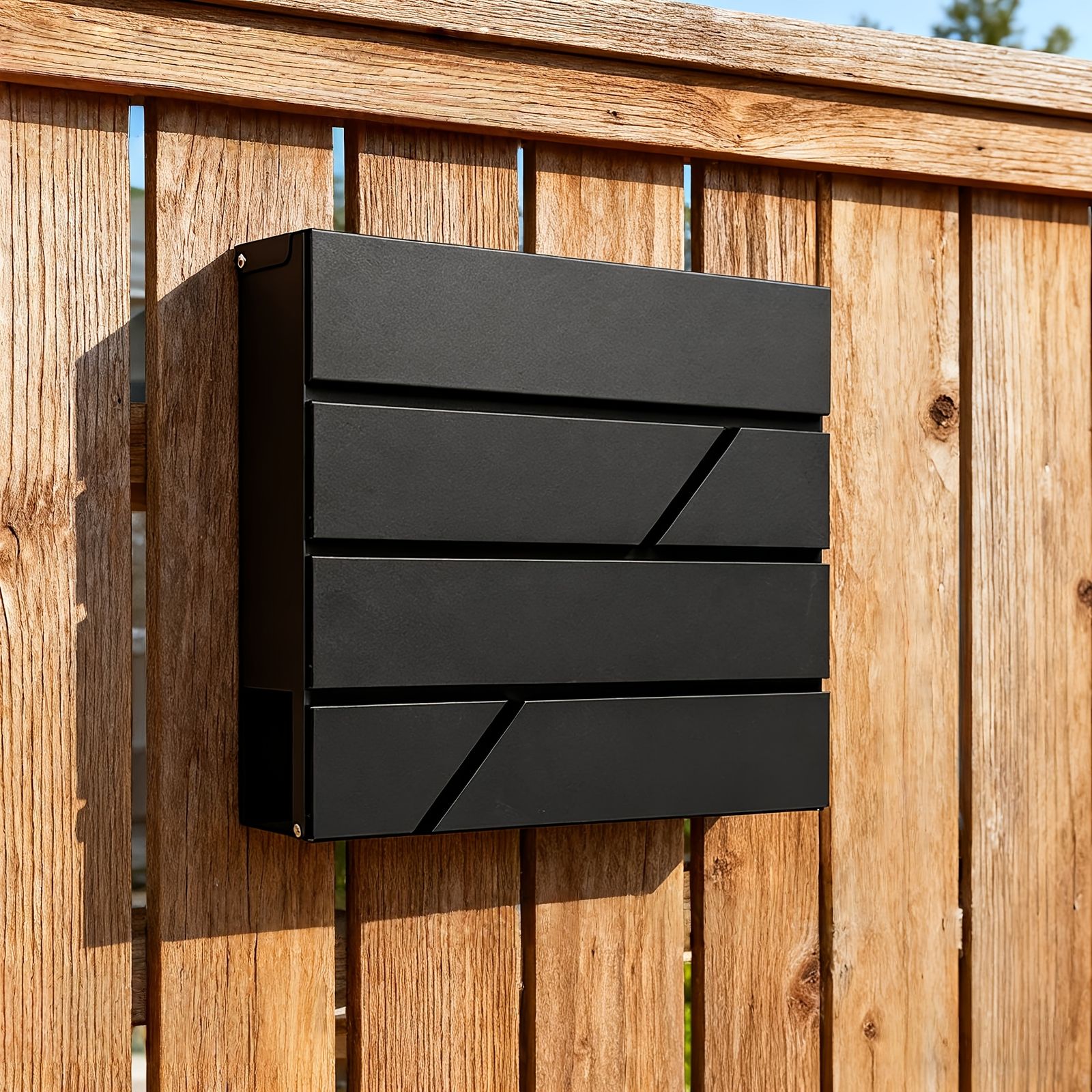 ロック付きで安心 頑丈な金属製メールボックス 壁掛け 郵便ポスト セキュリティ対策 横型 大容量 家庭 オフィス 住宅用 玄関 エクステリア おしゃれ ボルトナットセット 建築物用金具 