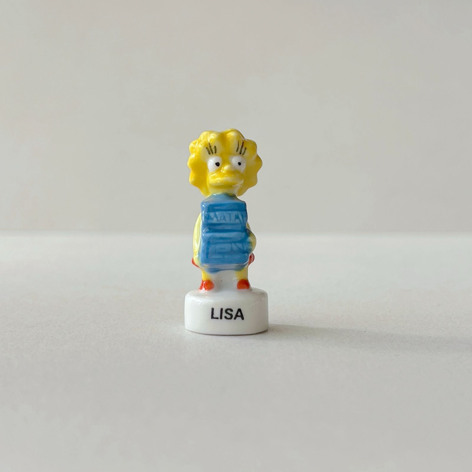 フェーヴ リサ シンプソンズ フランス フェーブ ミニチュア陶器 - メルカリ