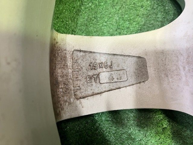  シビラ ｱｸｱ ｽｲﾌﾄ ホイール アルミ シルバー 15インチ 6 J 4穴 4本 100 43 15インチ ホイール