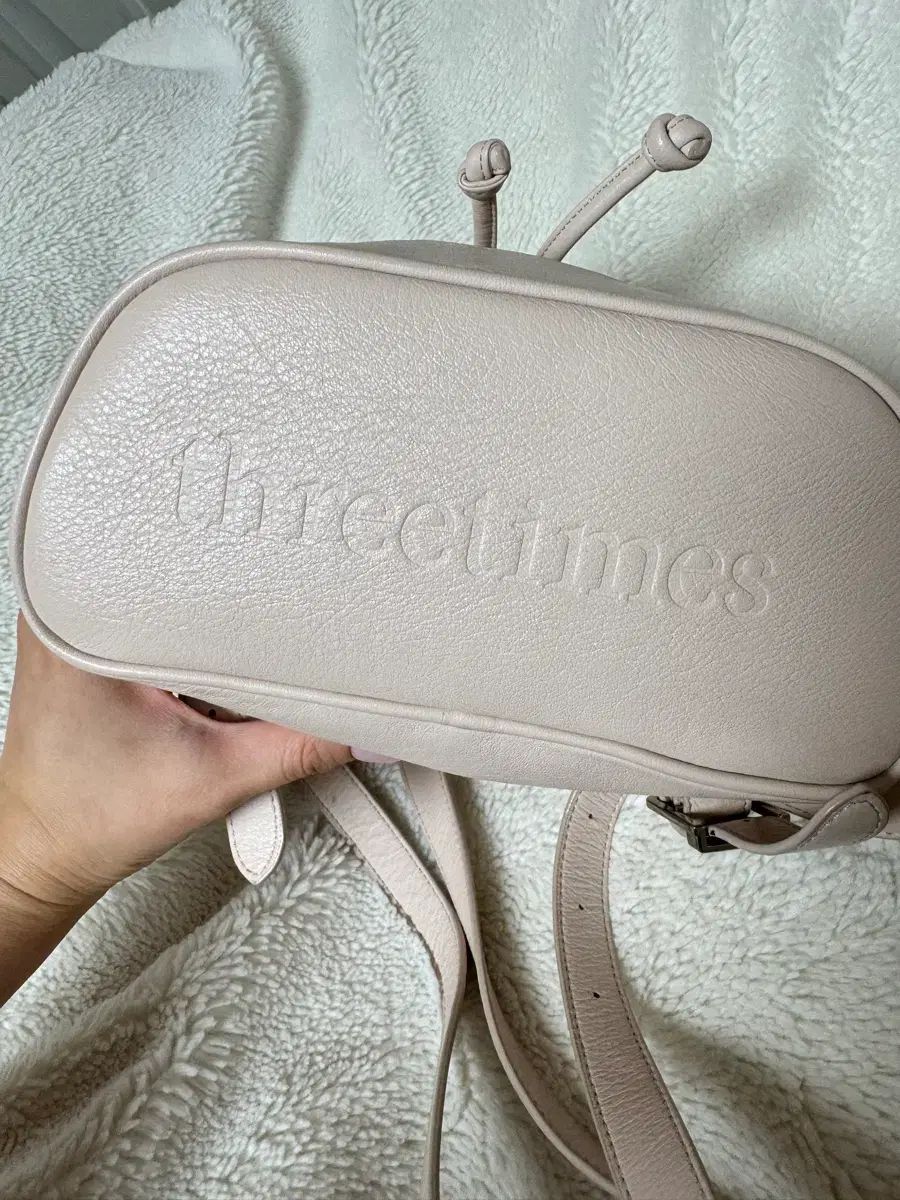 スリータイムズ アコンキルトバックパック