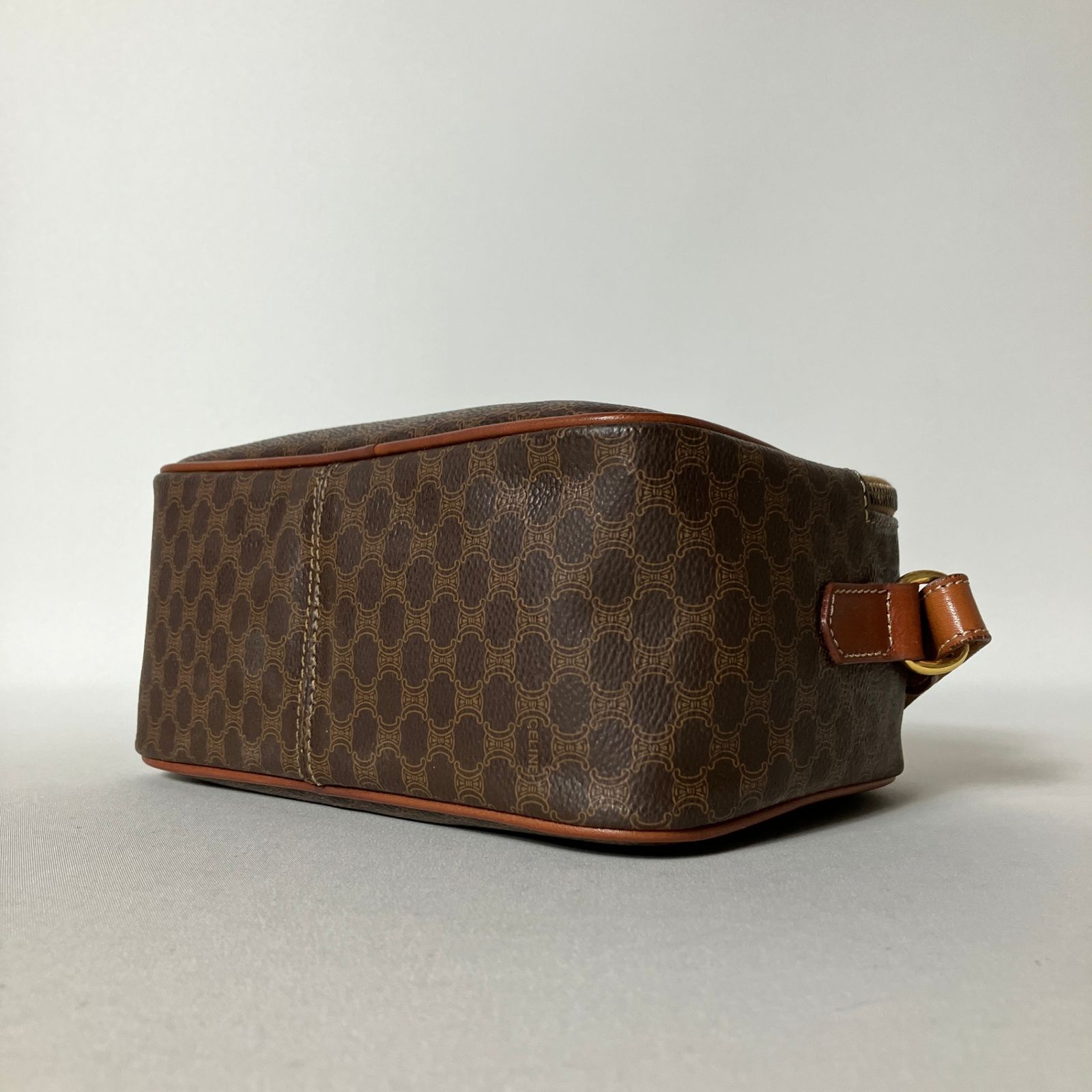 2511-237｜セリーヌ ショルダーバッグ ブラウン マカダム柄 トリオンフ