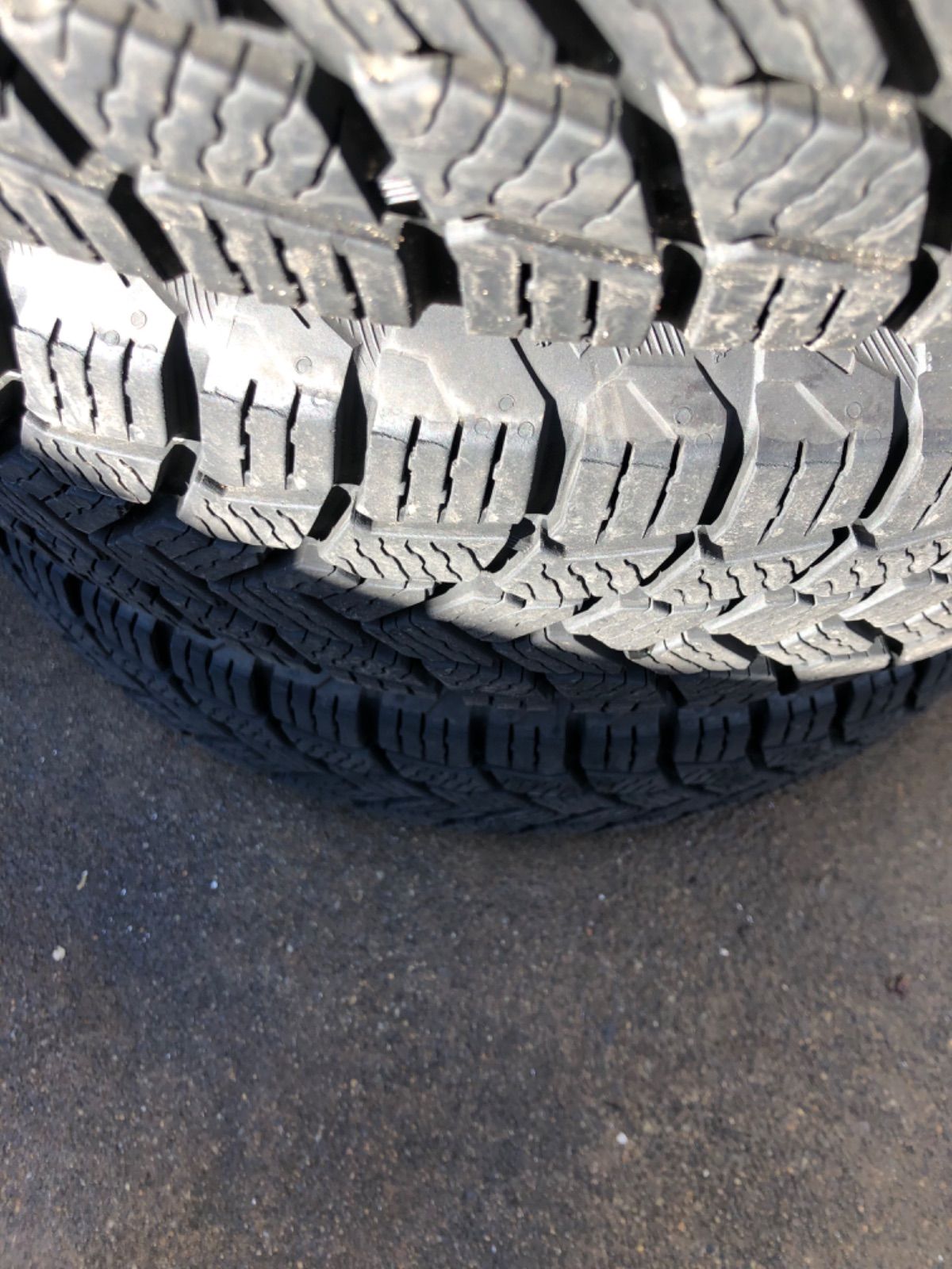 14 スタッドレス4本