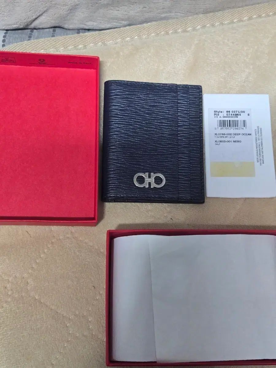 フェラガモ カードウォレット 딥オーシャン ネイビー フルセット