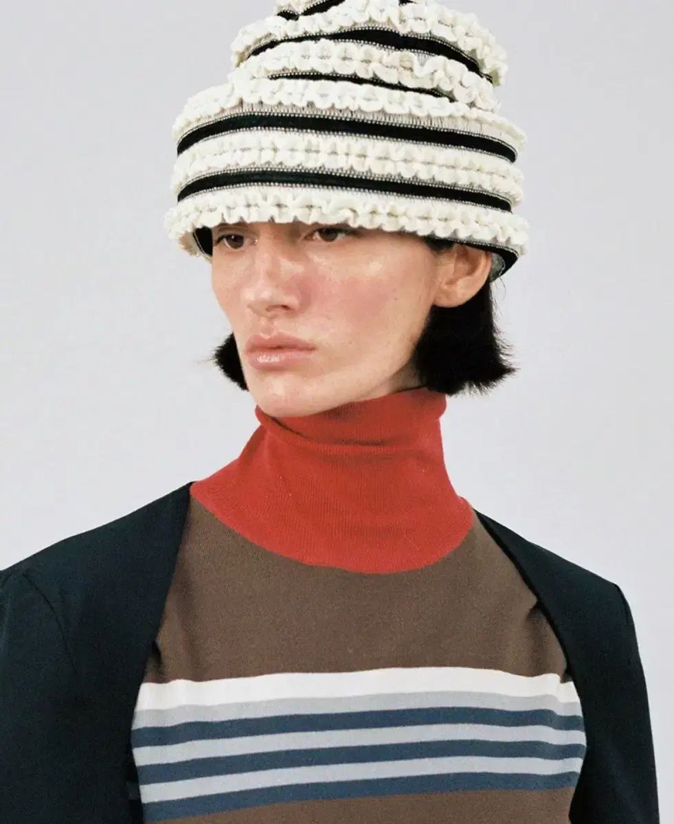 AWESOME NEEDS オーサムニーズ シュガ SUGA ユンギ ロープ ハット_ストライプ クリーム ビーニー