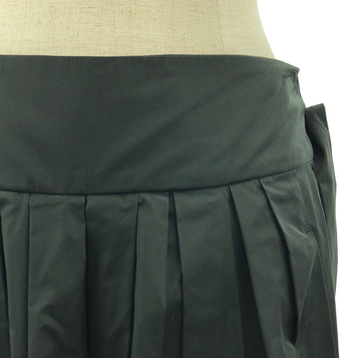 S MAX MARA エスマックスマーラ タック ボリューム ロング スカート 36 ブラック レディース